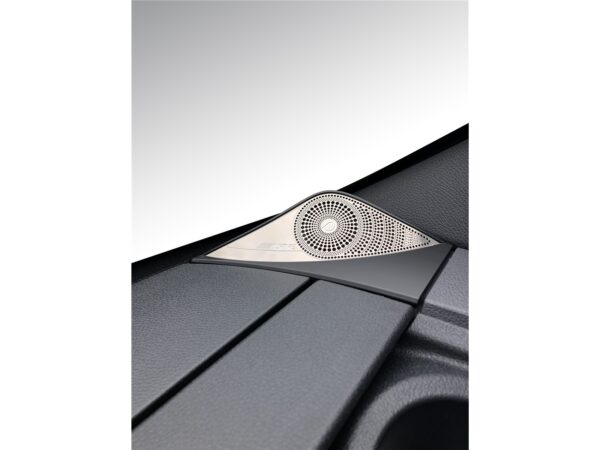 SPC-106S907-2_Sprinter_installed_02.jpg